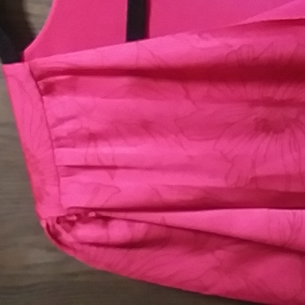 NWT Joie Macie top in Fuschia - Picture 10 of 14